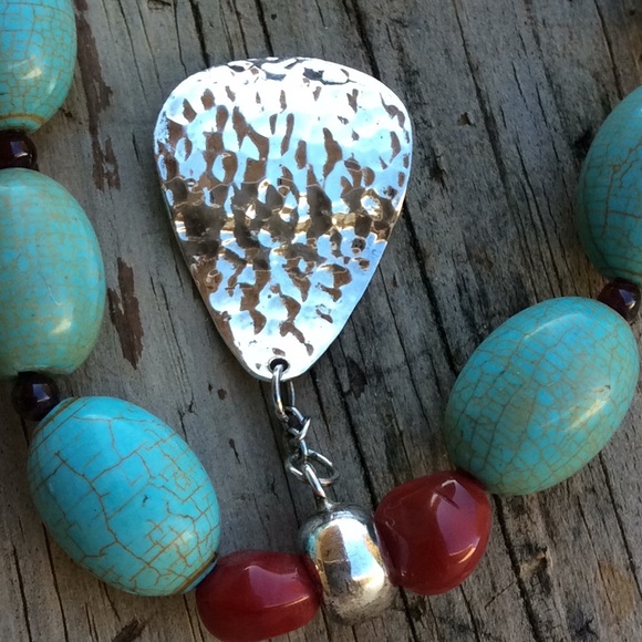 Faux Turquoise Silver Plated Statement Necklace - Picture 4 of 10